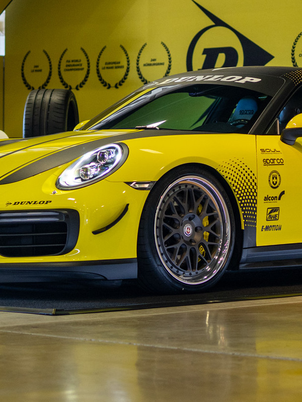Dunlop Tires North America Showcases Performance and Heritage as Official Tire of Air|Water